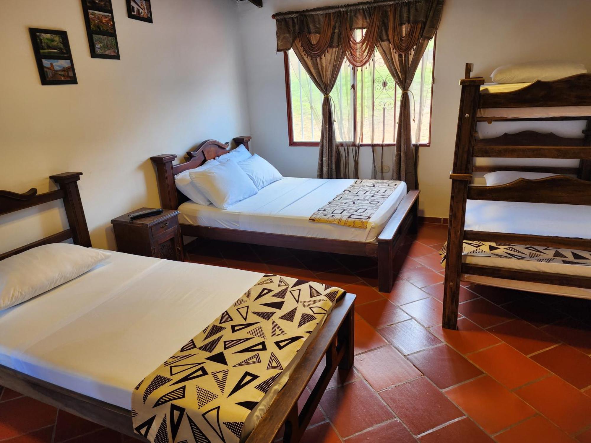 Hotel Campestre Palmas Del Zamorano San Gil Esterno foto