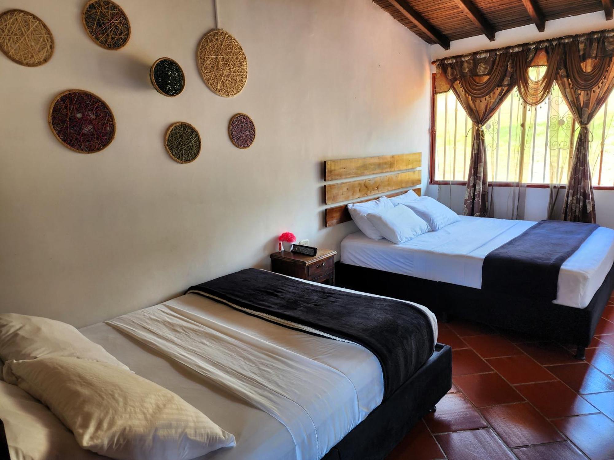 Hotel Campestre Palmas Del Zamorano San Gil Esterno foto
