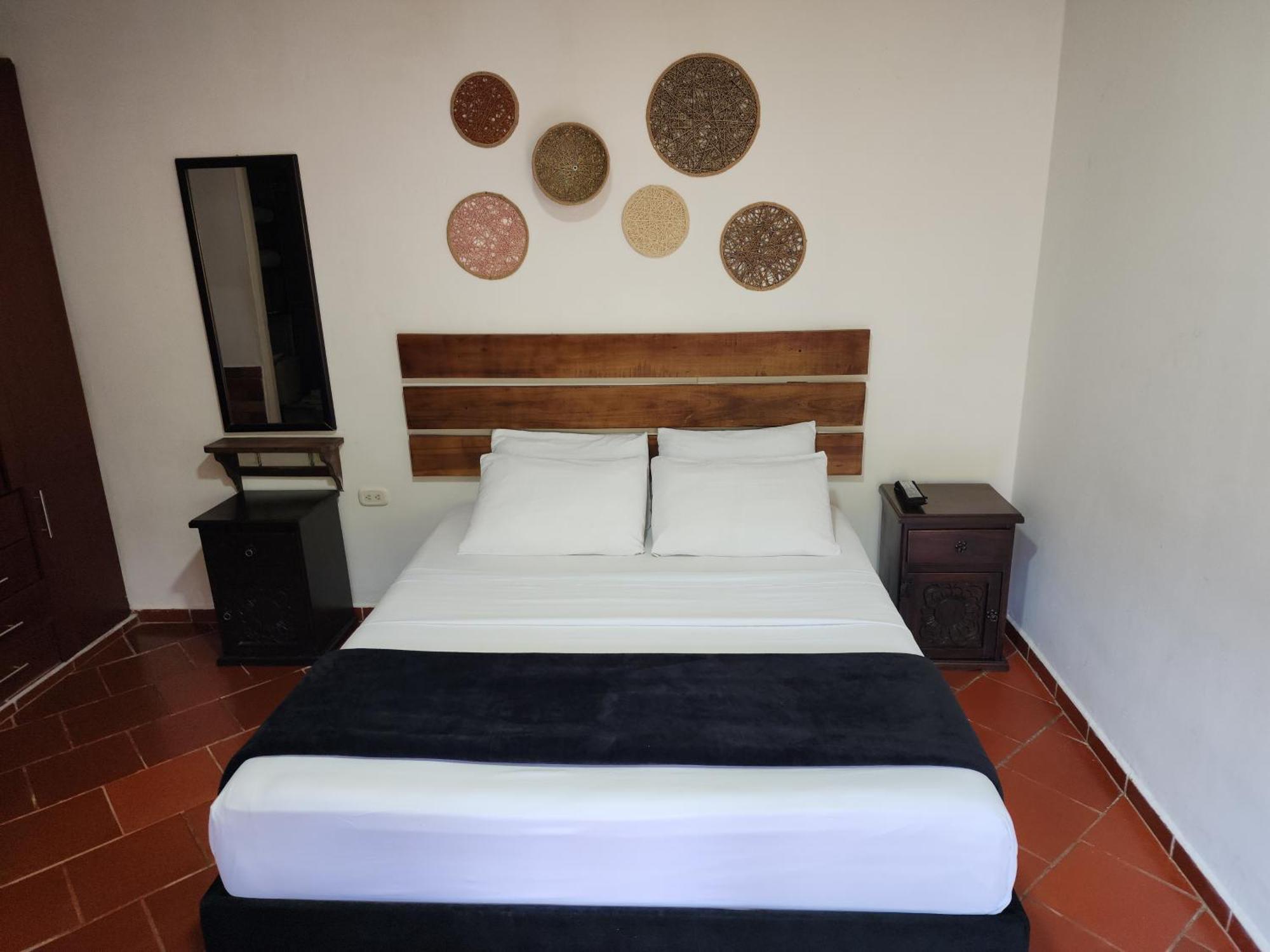 Hotel Campestre Palmas Del Zamorano San Gil Esterno foto