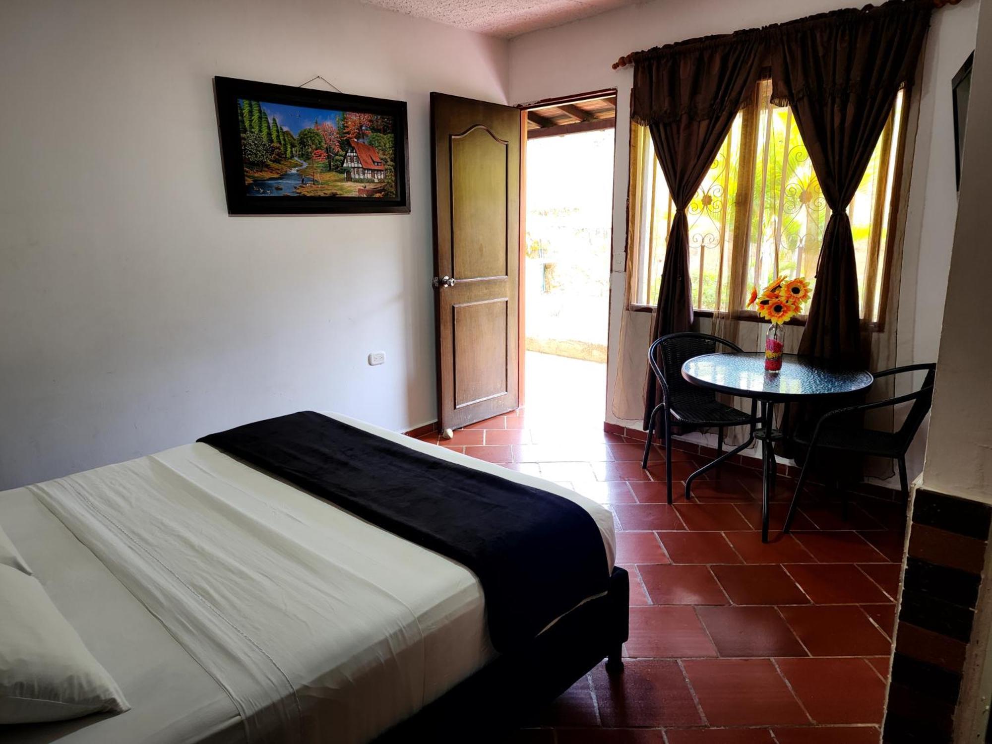 Hotel Campestre Palmas Del Zamorano San Gil Esterno foto