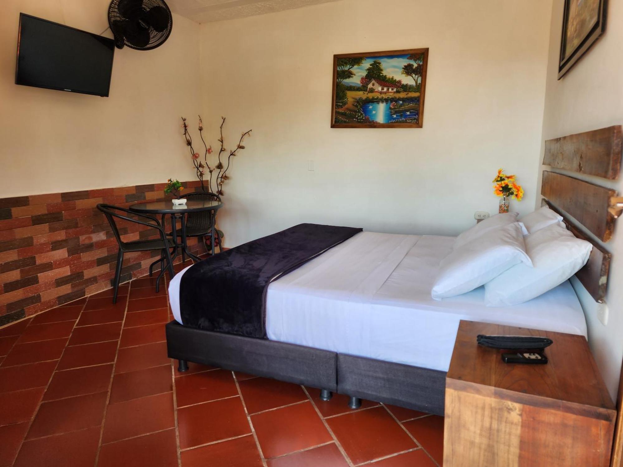 Hotel Campestre Palmas Del Zamorano San Gil Esterno foto