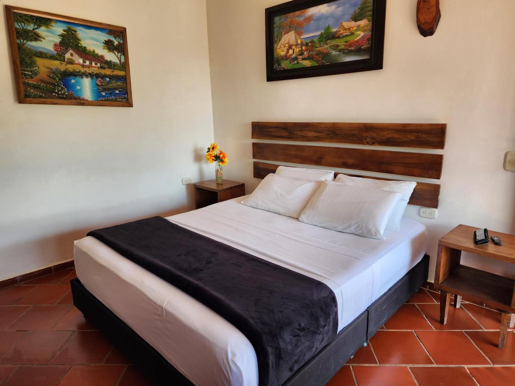 Hotel Campestre Palmas Del Zamorano San Gil Esterno foto