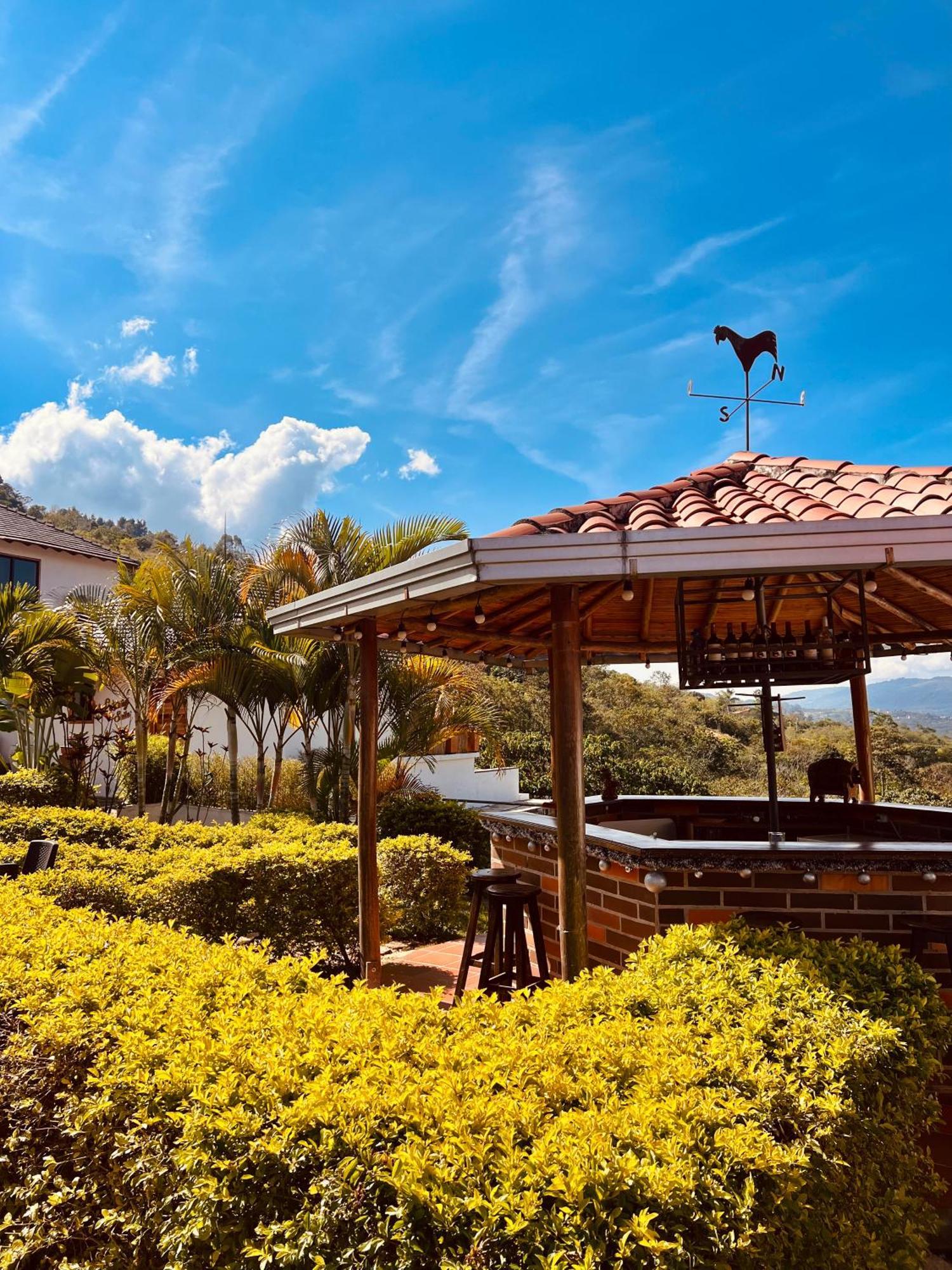 Hotel Campestre Palmas Del Zamorano San Gil Esterno foto
